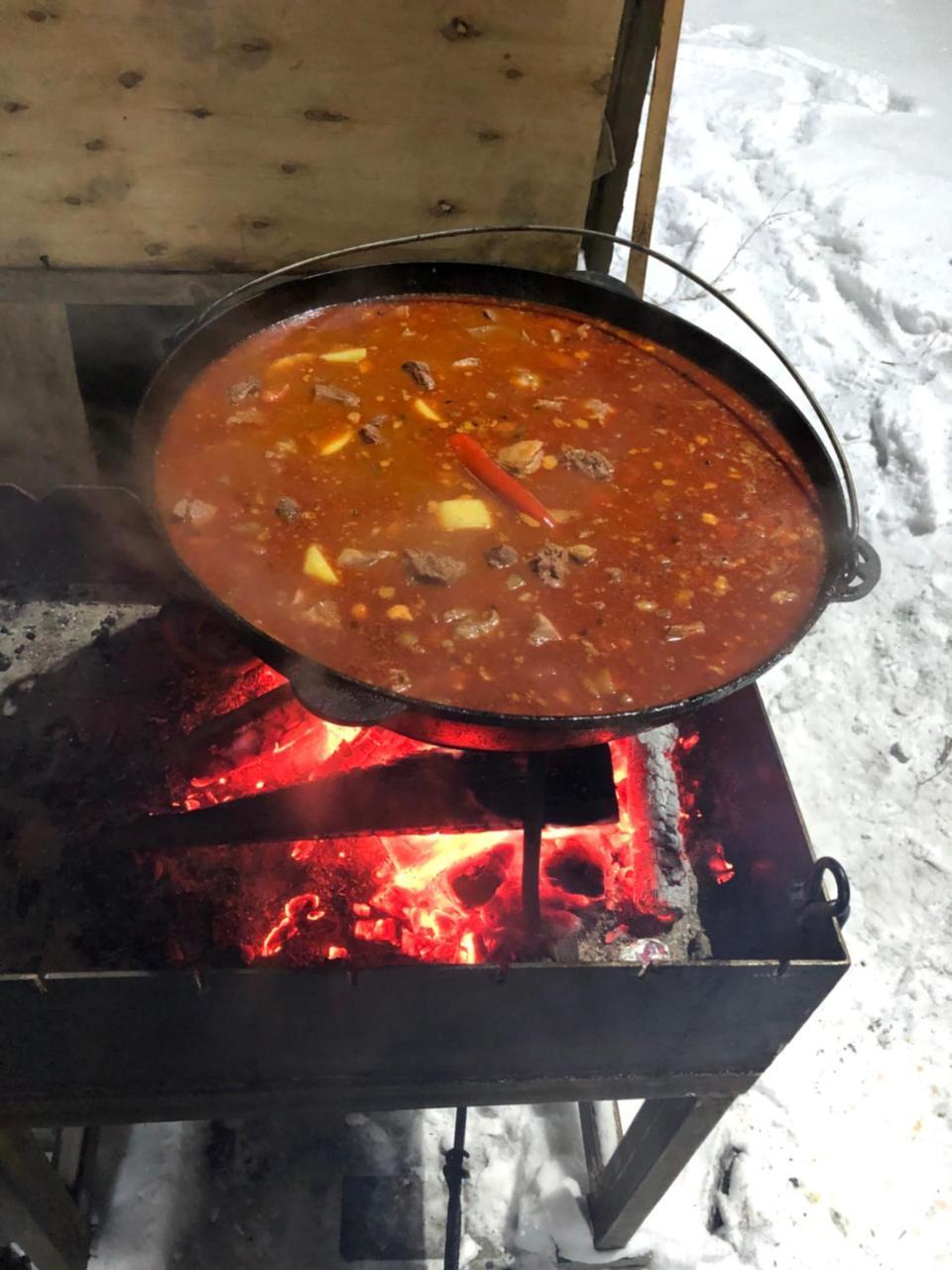 Gostynna Sadyba Kit Bayun Teterivka Bagian luar foto